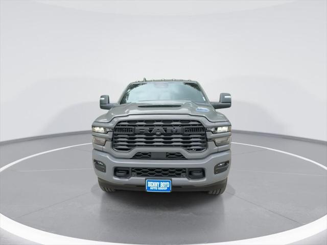 2026 RAM Ram 2500 RAM 2500 BLACK EXPRESS CREW CAB 4X4 64 BOX