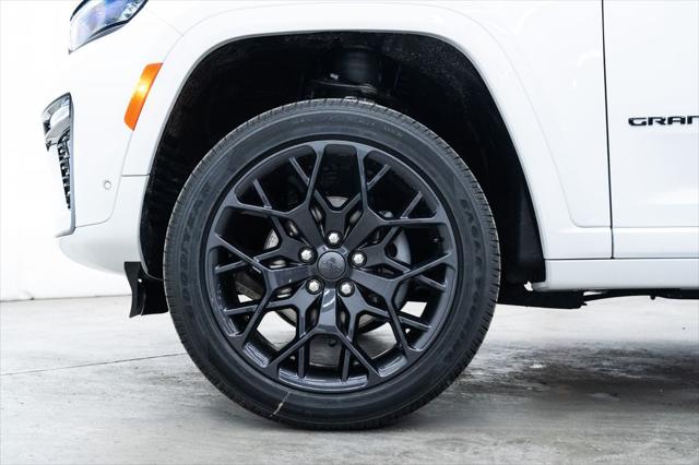 2026 Jeep Grand Cherokee Summit 4x4