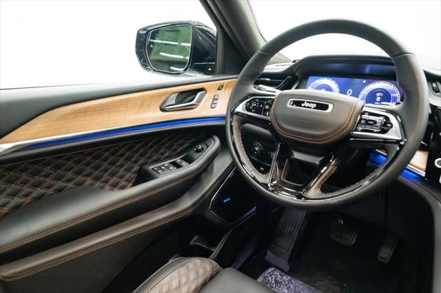 2026 Jeep Grand Cherokee Summit 4x4