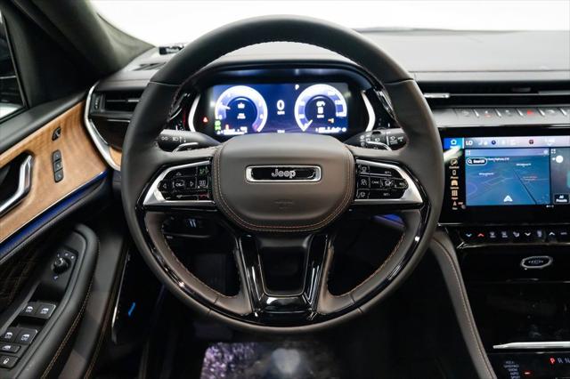 2026 Jeep Grand Cherokee Summit 4x4