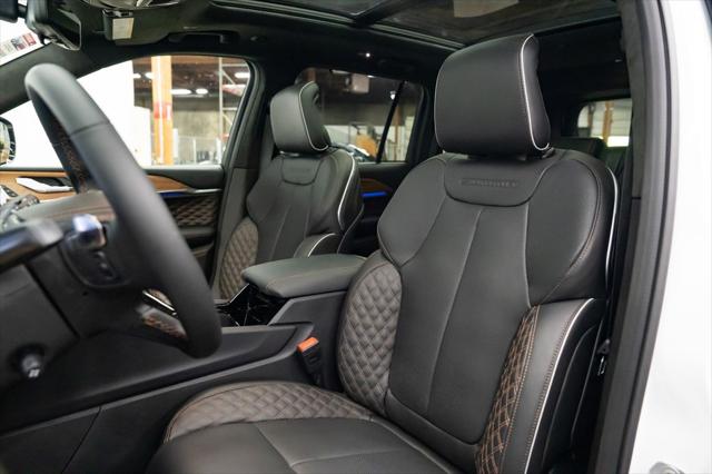 2026 Jeep Grand Cherokee Summit 4x4