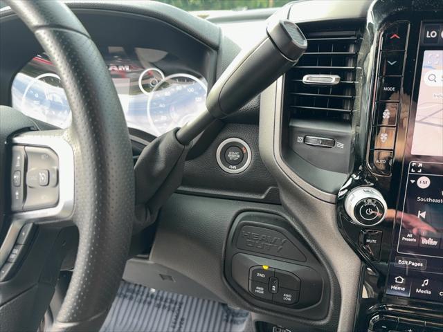 2026 Ram 2500 Black Express Crew Cab 4x4 64 Box