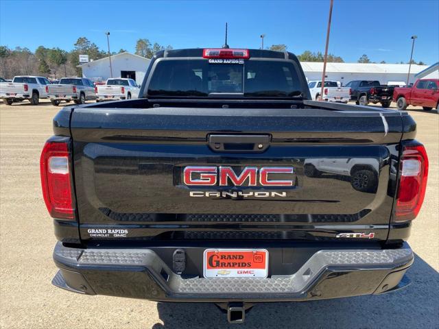 2026 GMC Canyon AT4, 4WD