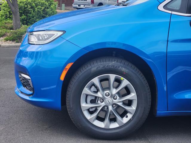 2026 Chrysler Pacifica Limited AWD