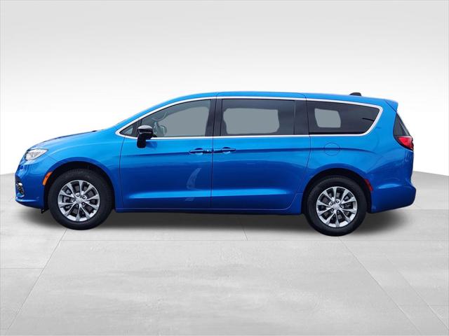 2026 Chrysler Pacifica Limited AWD
