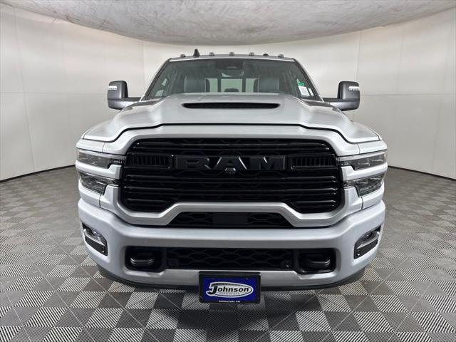 2026 RAM Ram 3500 RAM 3500 LARAMIE CREW CAB 4X4 8 BOX