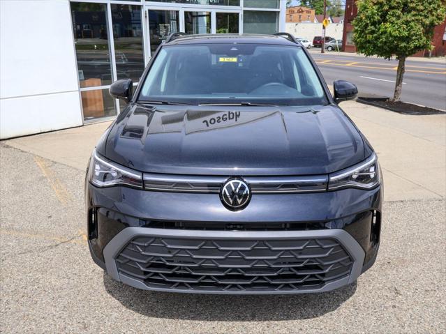 2026 Volkswagen Taos SE Black