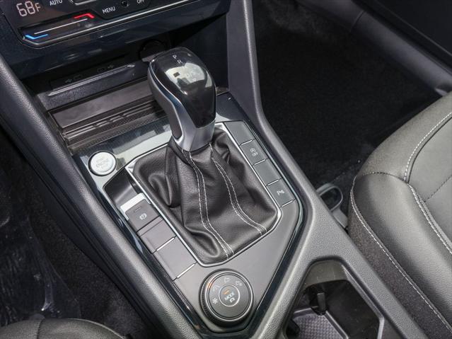 2026 Volkswagen Taos SE Black
