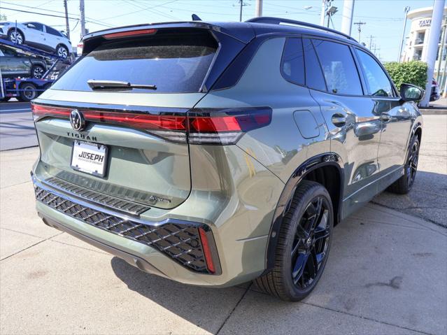 2026 Volkswagen Tiguan SE R-Line Black