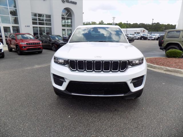 2026 Jeep Grand Cherokee Altitude 4x2