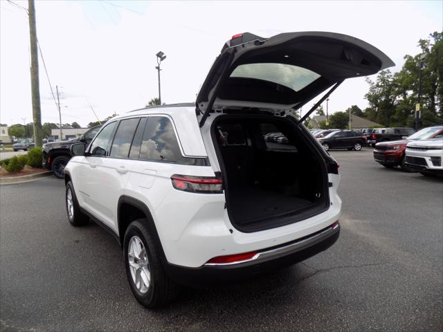 2026 Jeep Grand Cherokee Altitude 4x2