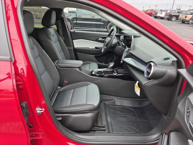 2026 Chevrolet Trax FWD LT