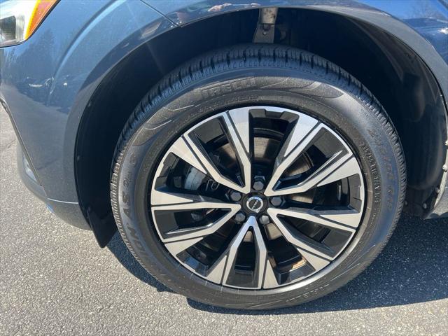 2023 Volvo XC60 B5 Core