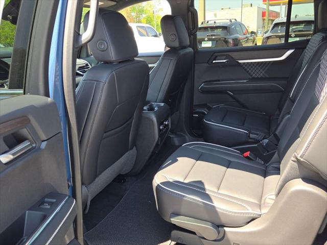 2026 GMC Acadia Denali FWD