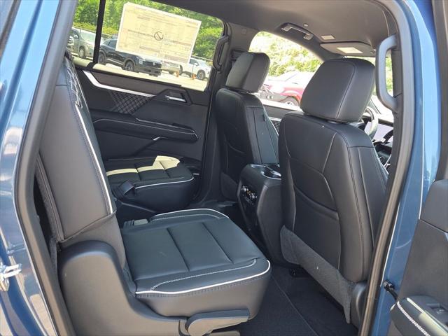 2026 GMC Acadia Denali FWD