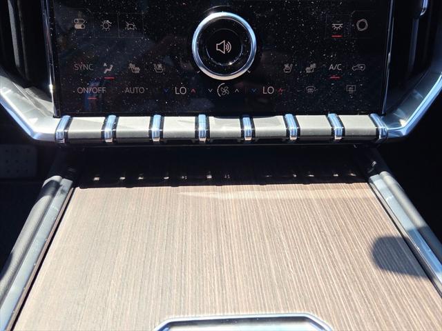 2026 GMC Acadia Denali FWD