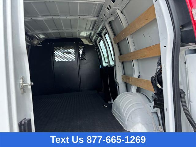 2024 GMC Savana Cargo RWD 2500 Regular Wheelbase Work Van