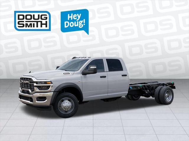 2026 RAM 5500 Chassis RAM 5500 TRADESMAN CHASSIS CREW CAB 4X4 84 CA