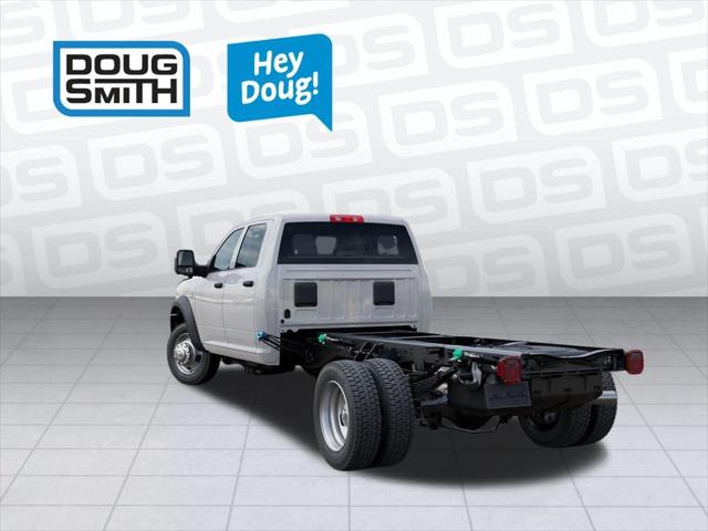 2026 RAM 5500 Chassis RAM 5500 TRADESMAN CHASSIS CREW CAB 4X4 84 CA