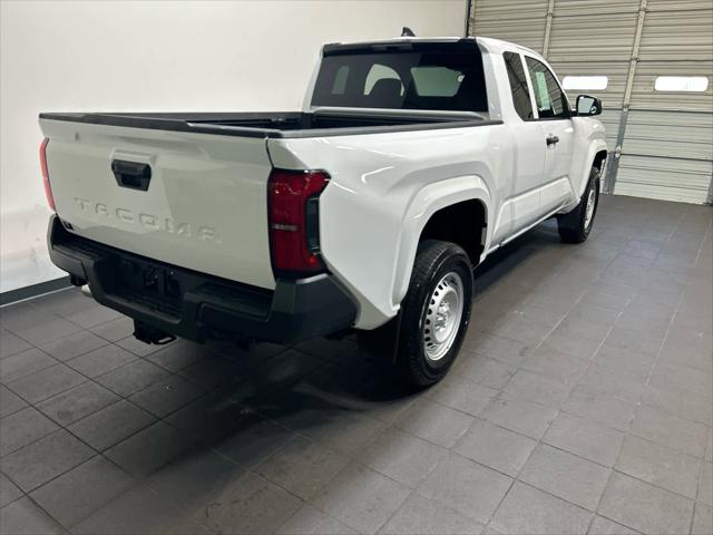 2024 Toyota Tacoma SR 2024 Toyota Tacoma SR