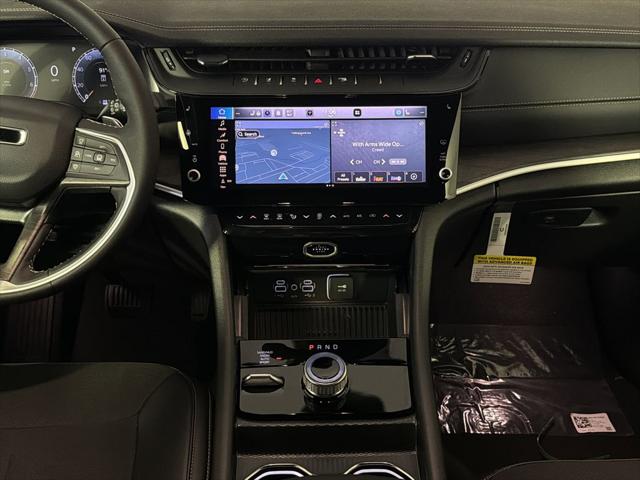 2026 Jeep Grand Cherokee Altitude 4x4