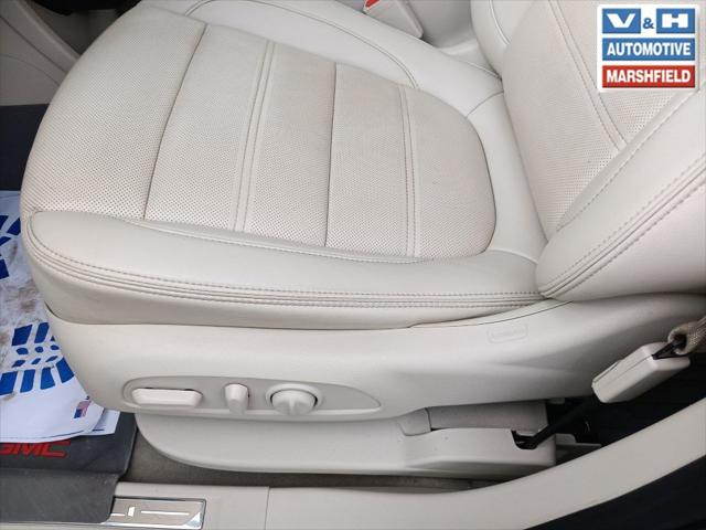 2021 GMC Acadia AWD Denali