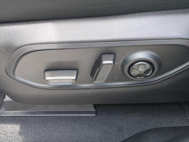 2026 Jeep Grand Cherokee Laredo 4x2