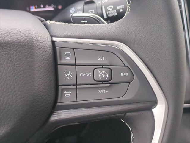 2026 Jeep Grand Cherokee Laredo 4x2