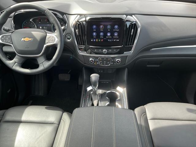 2023 Chevrolet Traverse AWD LT Leather