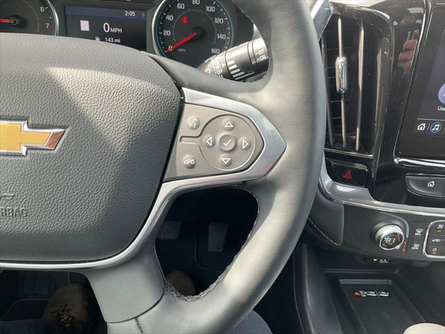 2023 Chevrolet Traverse AWD LT Leather