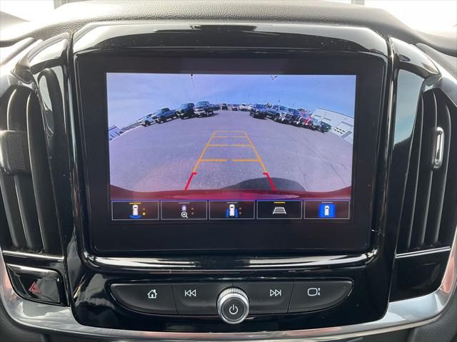 2023 Chevrolet Traverse AWD LT Leather