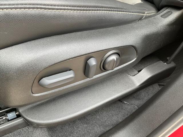 2023 Chevrolet Traverse AWD LT Leather