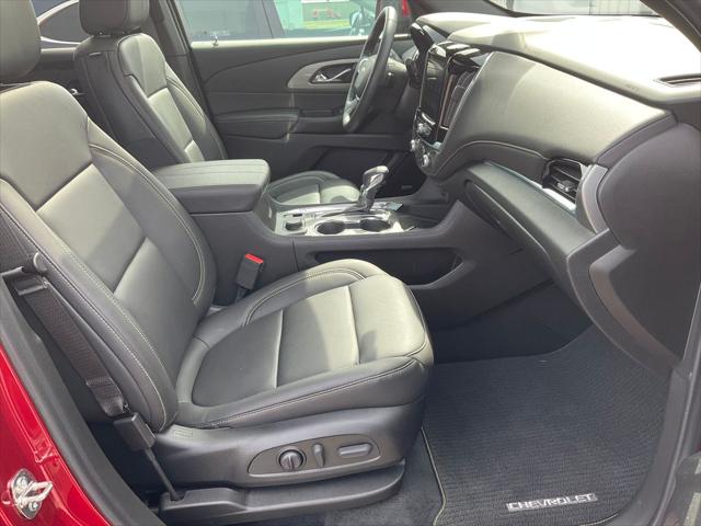 2023 Chevrolet Traverse AWD LT Leather