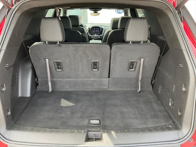 2023 Chevrolet Traverse AWD LT Leather