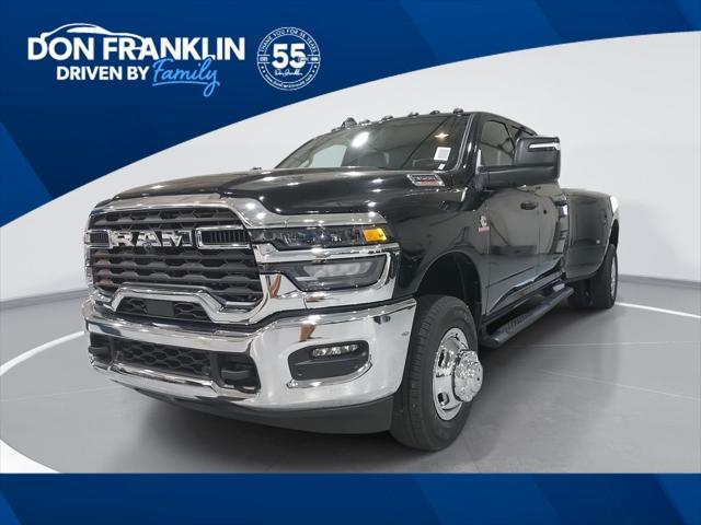 2026 RAM Ram 3500 RAM 3500 TRADESMAN CREW CAB 4X4 8 BOX