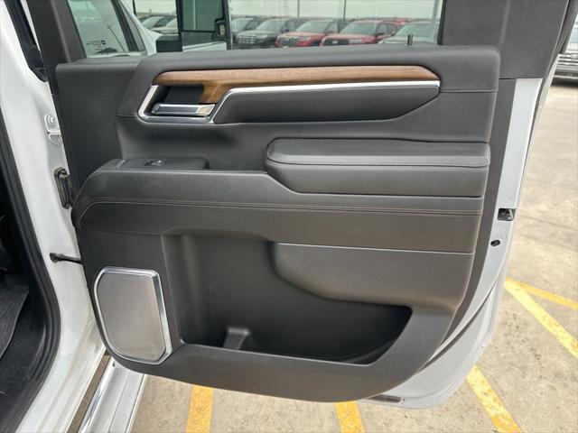 2024 Chevrolet Silverado 2500HD 4WD Crew Cab Standard Bed High Country