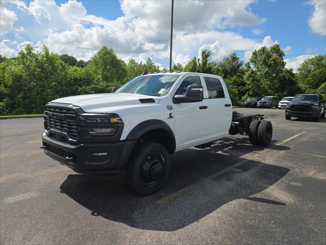 2026 RAM Ram 5500 Chassis Cab RAM 5500 TRADESMAN CHASSIS CREW CAB 4X4 84 CA