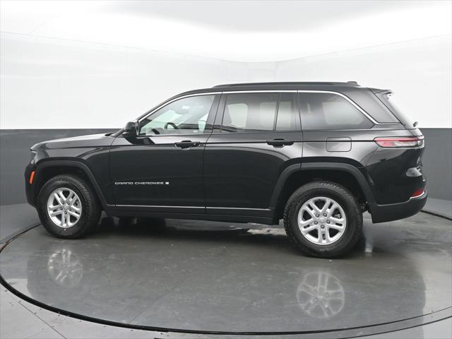 2024 Jeep Grand Cherokee Laredo 4x4