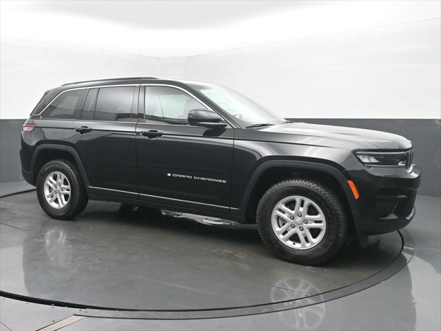 2024 Jeep Grand Cherokee Laredo 4x4