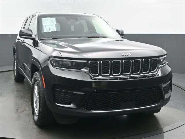 2024 Jeep Grand Cherokee Laredo 4x4