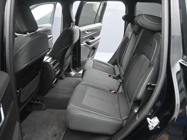 2024 Jeep Grand Cherokee Laredo 4x4