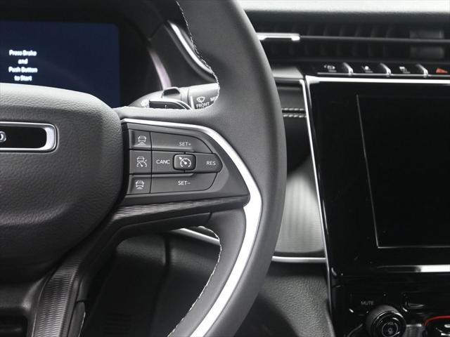 2024 Jeep Grand Cherokee Laredo 4x4