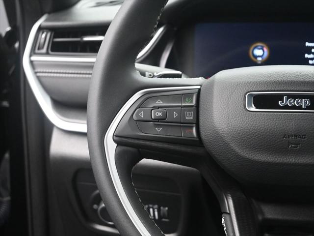 2024 Jeep Grand Cherokee Laredo 4x4
