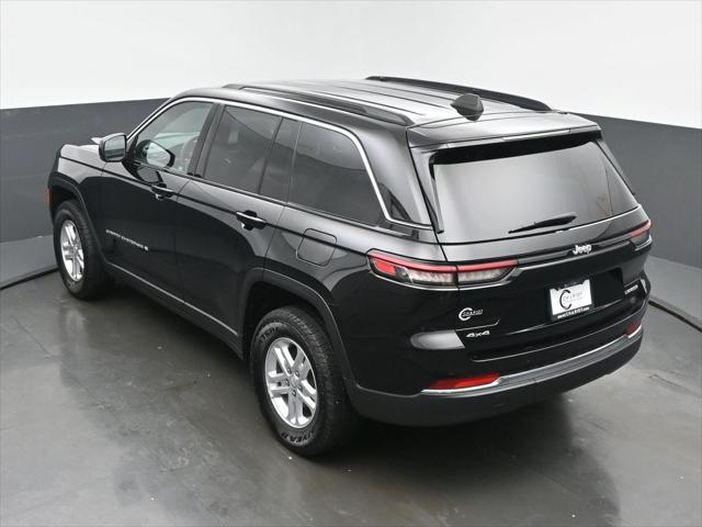 2024 Jeep Grand Cherokee Laredo 4x4