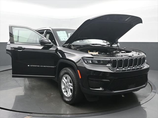 2024 Jeep Grand Cherokee Laredo 4x4