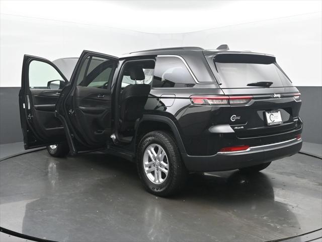 2024 Jeep Grand Cherokee Laredo 4x4
