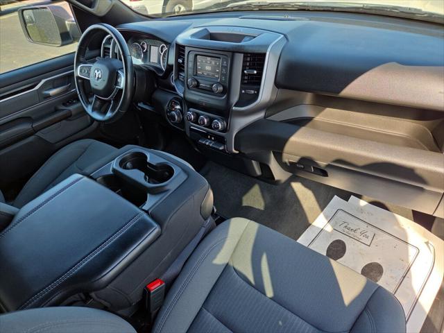 2022 Ram 1500 Big Horn Crew Cab 4x4 5'7" Box