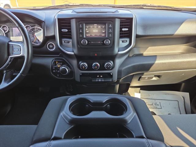 2022 Ram 1500 Big Horn Crew Cab 4x4 5'7" Box