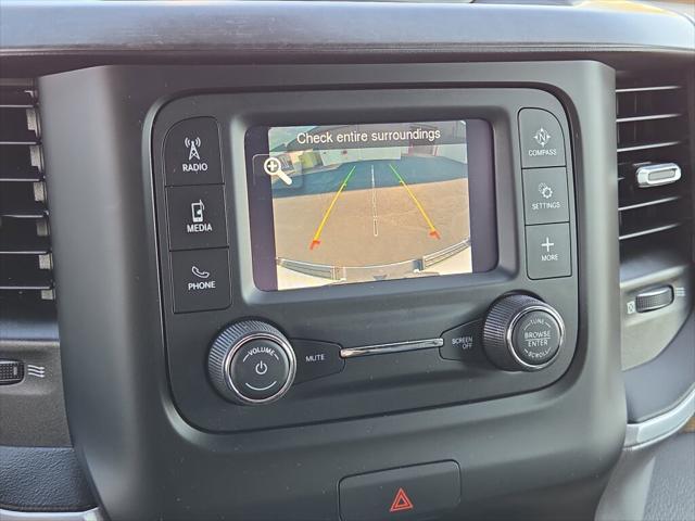 2022 Ram 1500 Big Horn Crew Cab 4x4 5'7" Box