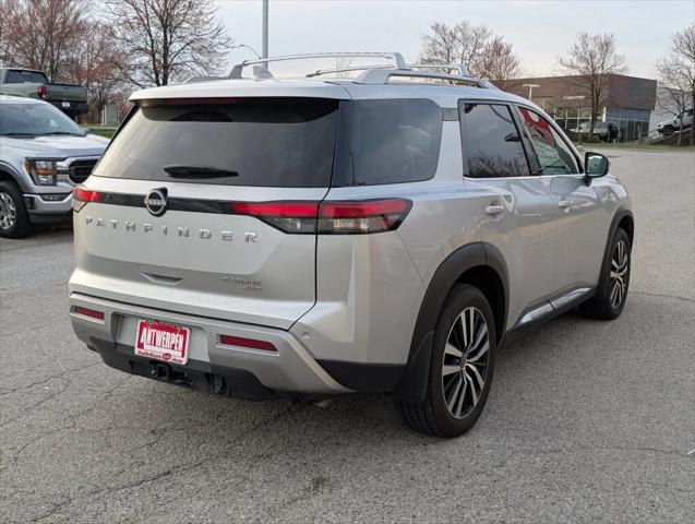2025 Nissan Pathfinder Platinum 4WD
